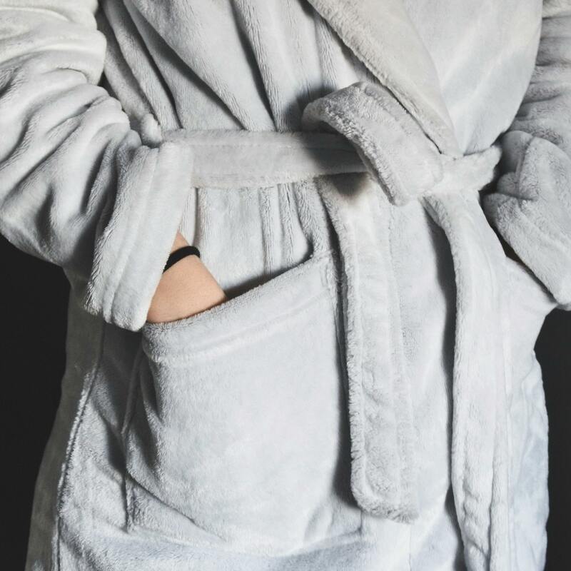 bathrobe